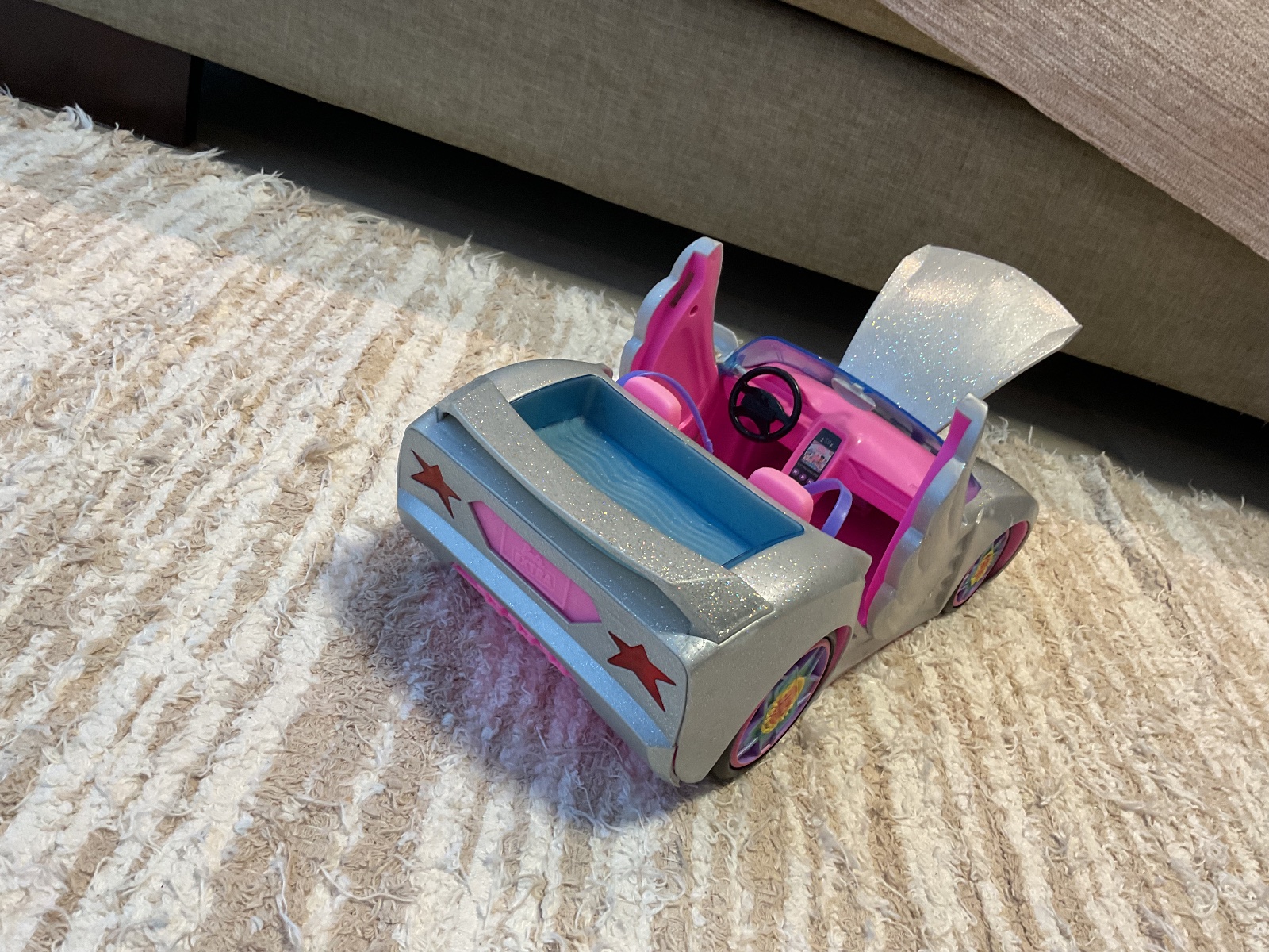 Carro da Barbie — foto 1 de 4
